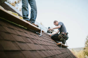 Local Roofers in Dona Vista, FL